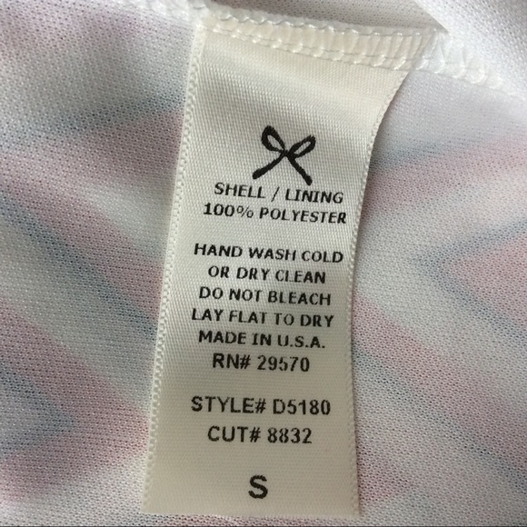 Everly Chevron Shift Dress - Picture 6 of 6